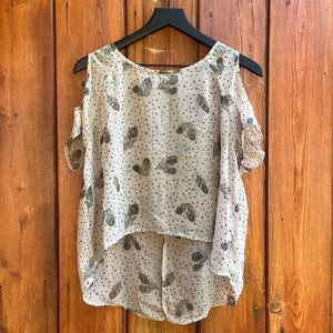 Chloe K| Cream Sheer Blouse